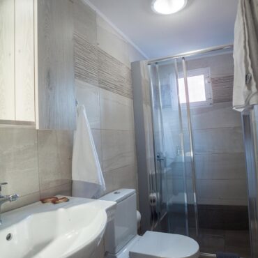 evina-rooms-suites-011